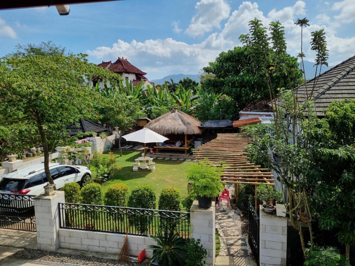 Suci'S Friendly Apartments Mataram Exterior photo