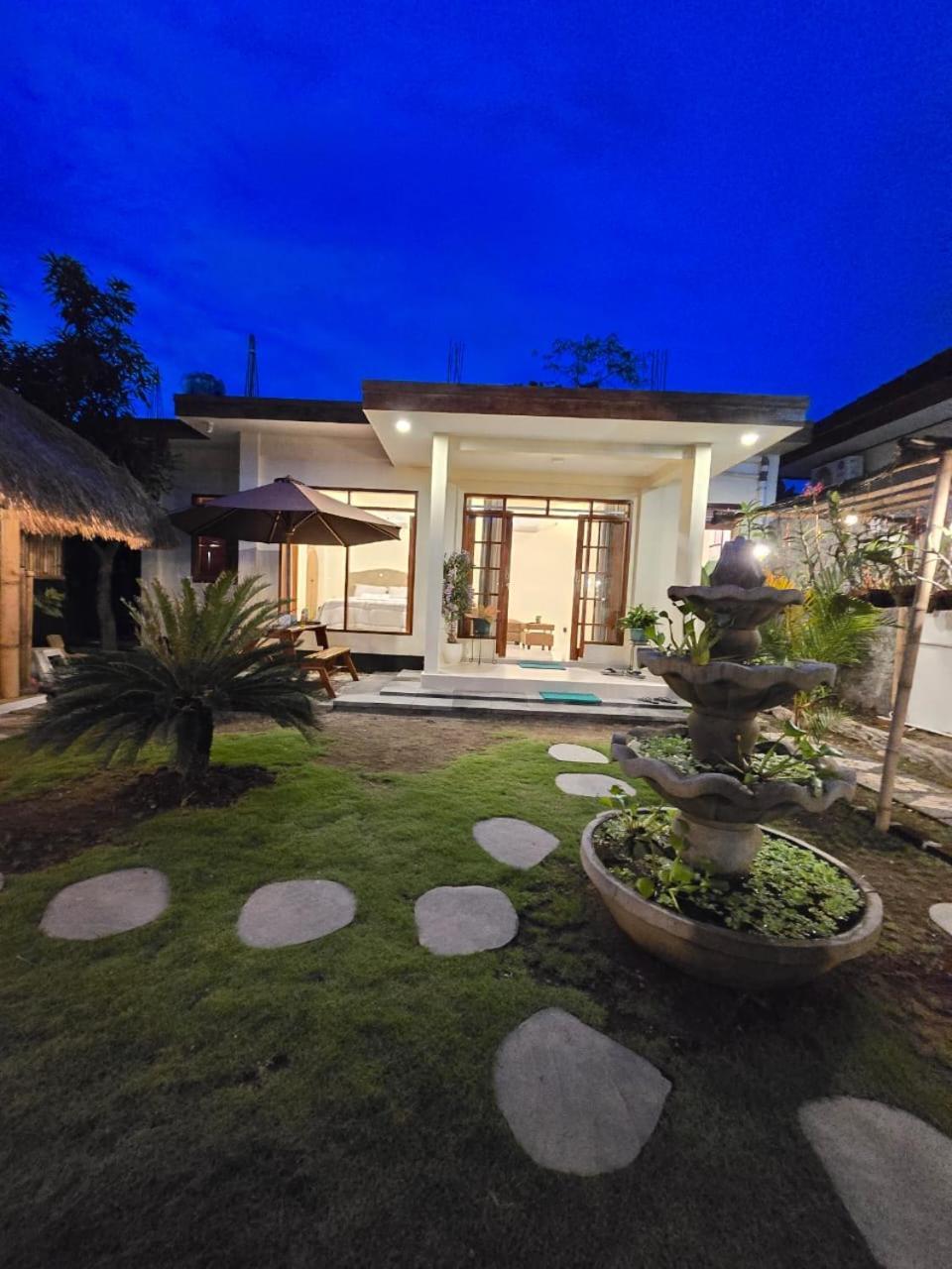 Suci'S Friendly Apartments Mataram Exterior photo