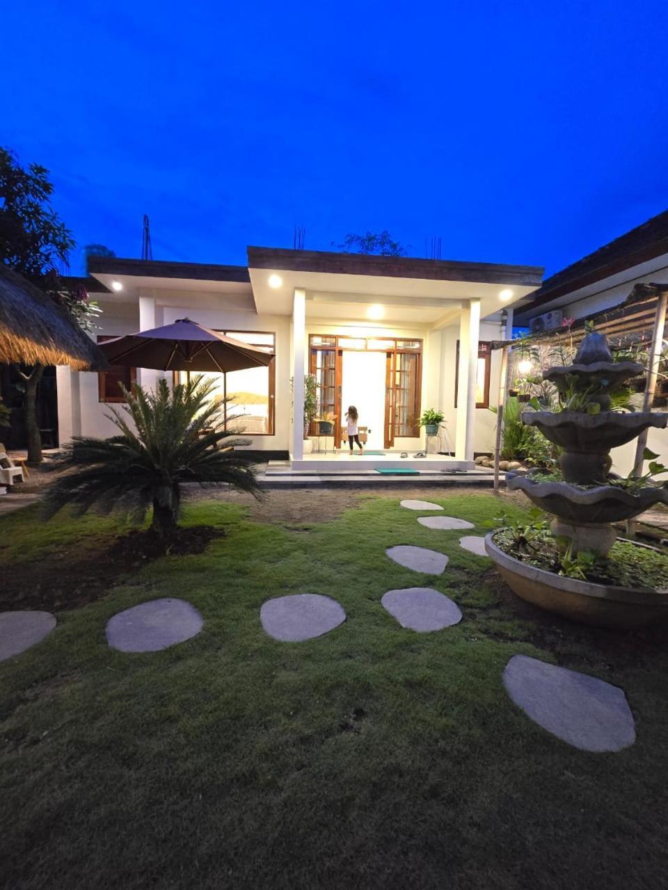Suci'S Friendly Apartments Mataram Exterior photo